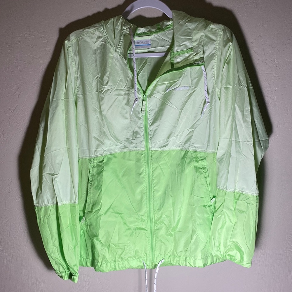 Columbia Women’s Windbreaker